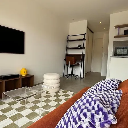 Le Bauhaus Moderne Et Renove Avec Parking *